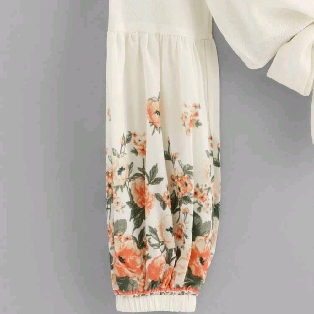 Floral Cream Color Chiffon Crop Top - Picture 4 of 8